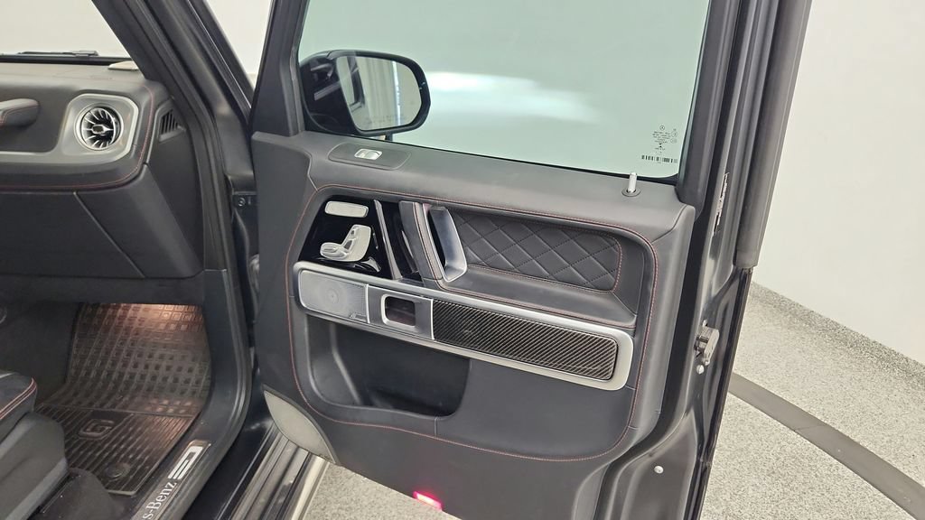 Used 2023 Mercedes-Benz G 550 image 24