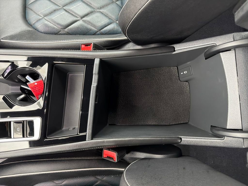 Used 2025 Volkswagen Atlas Cross Sport SEL Premium R-Line image 29