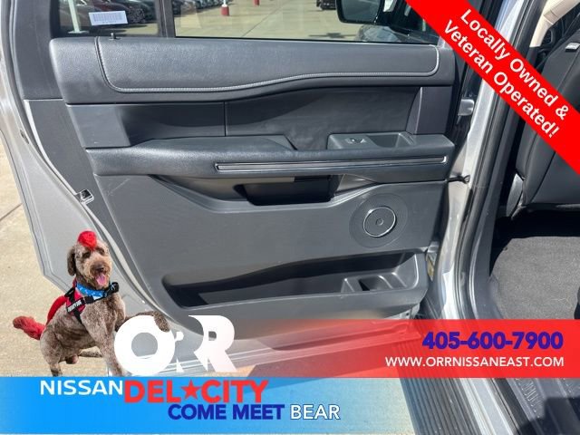 Used 2024 Ford Expedition Max XLT image 12