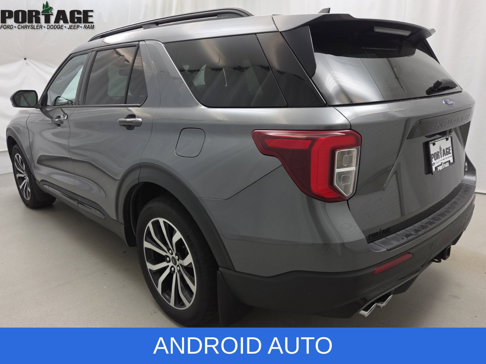 Used 2023 Ford Explorer ST AWD/4WD image 5