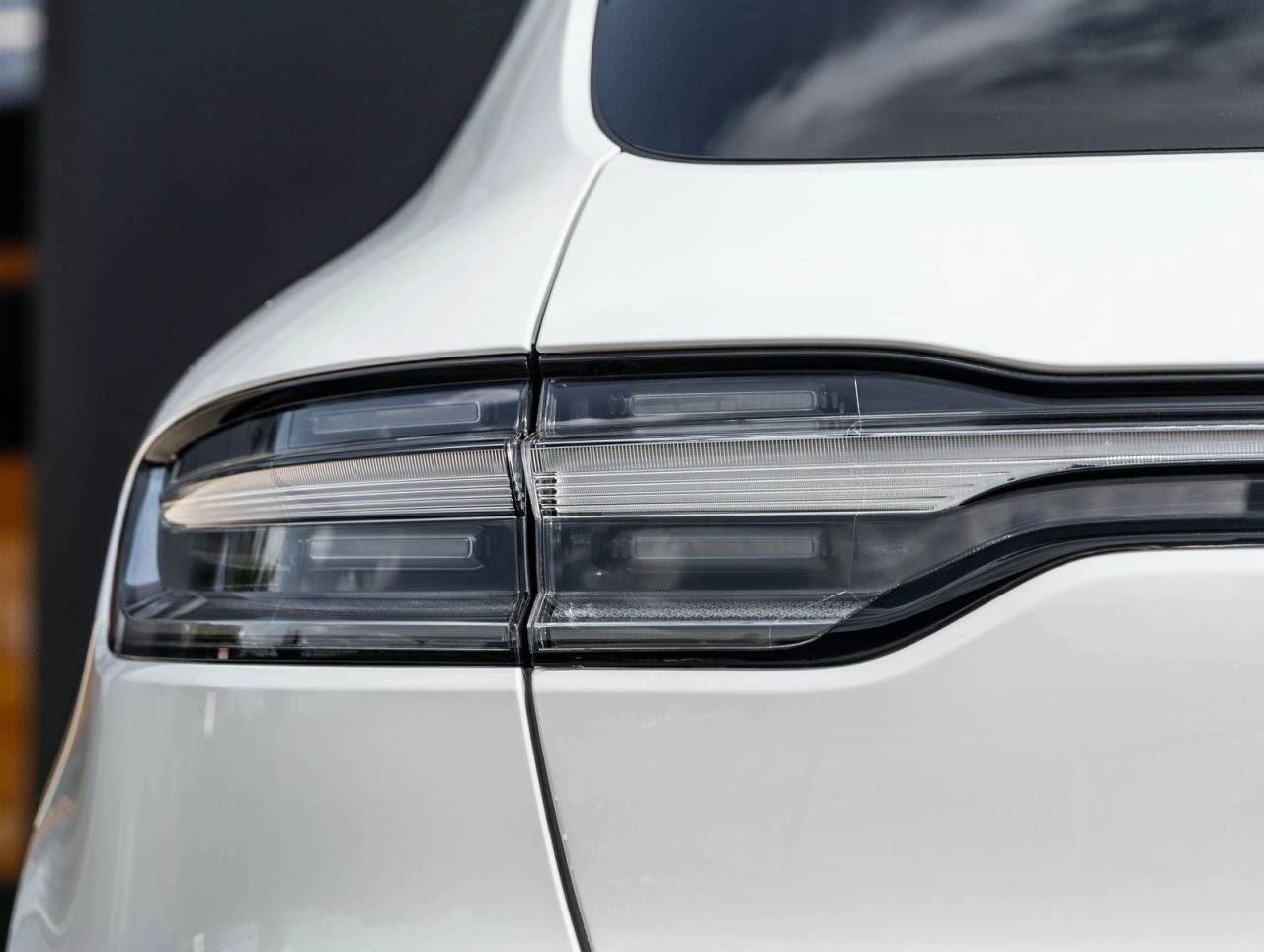 Used 2023 Porsche Macan GTS image 59