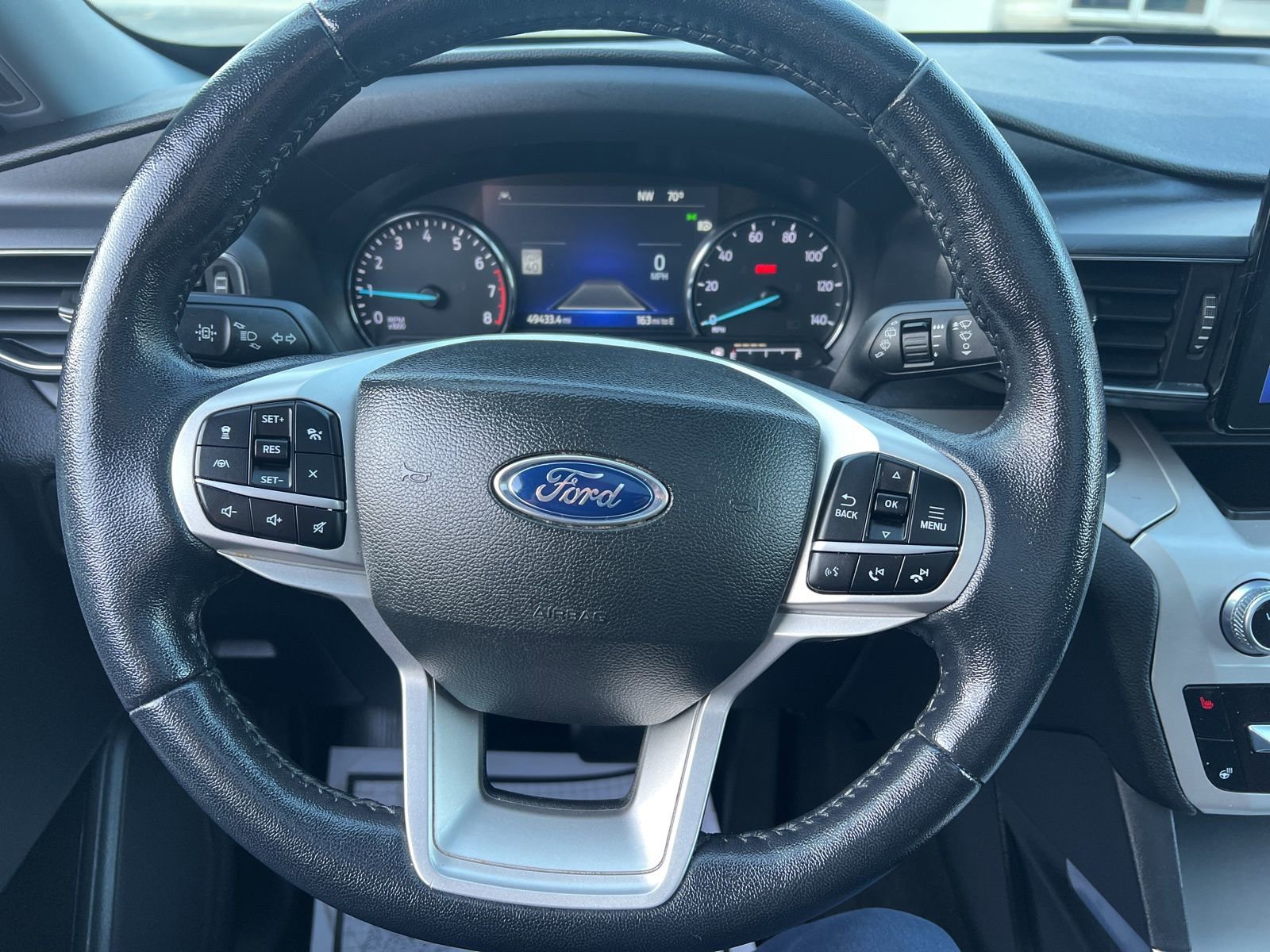 Used 2022 Ford Explorer XLT w/ Equipment Group 202A image 24