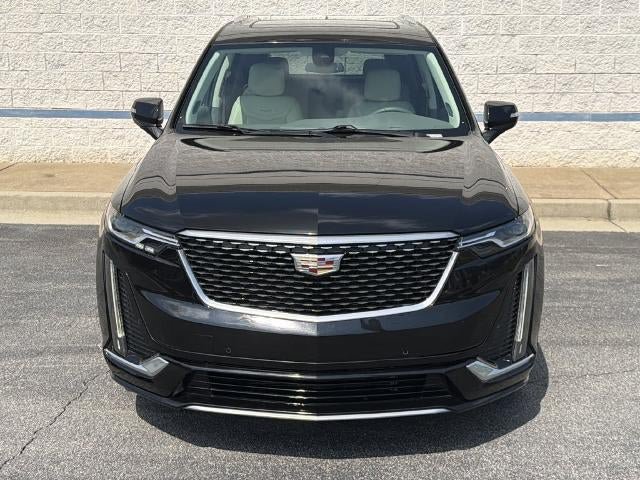 Used 2021 Cadillac XT6 Premium Luxury FWD image 2
