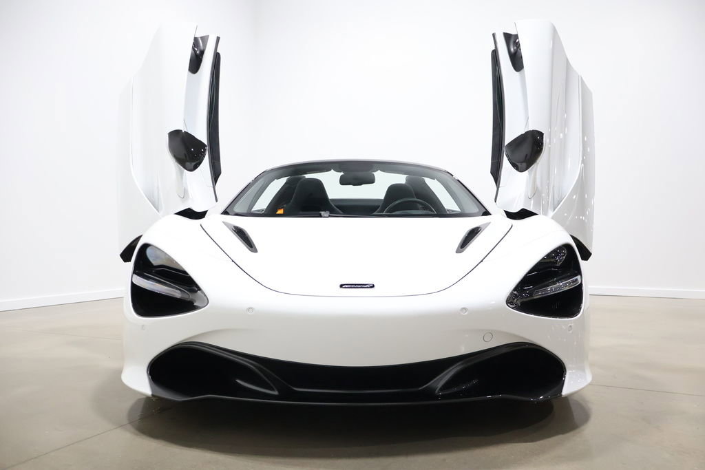 Used 2020 McLaren 720S Spider image 21