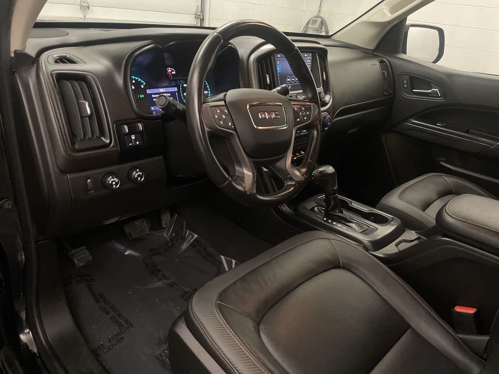 Used 2021 GMC Canyon AT4 w/ Driver Alert Package AWD/4WD image 4