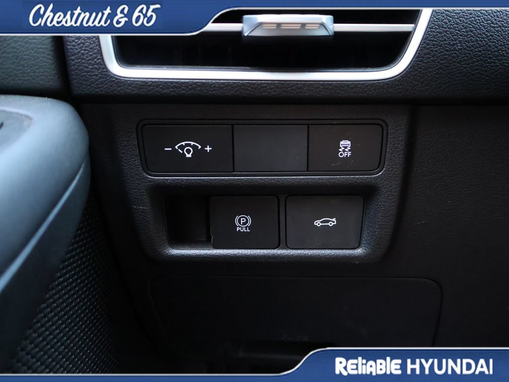 Certified 2025 Hyundai Sonata SEL FWD image 30