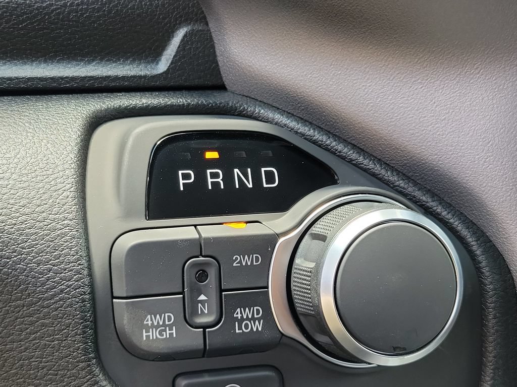 New 2026 RAM 1500 Express AWD/4WD image 20
