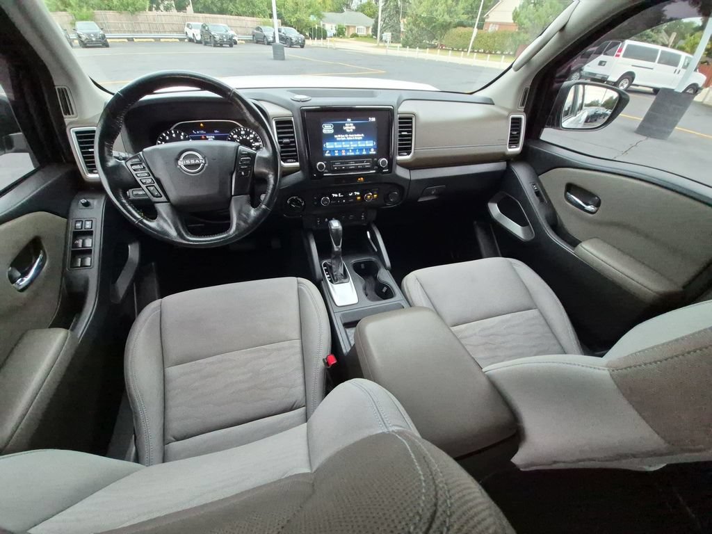 Used 2022 Nissan Frontier SV AWD/4WD image 24