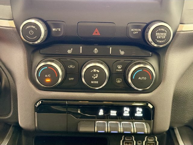 Used 2022 RAM 1500 Big Horn AWD/4WD image 14