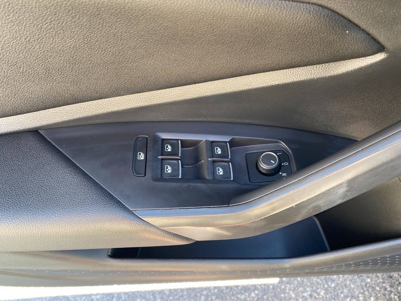 Used 2021 Volkswagen Jetta S FWD image 12