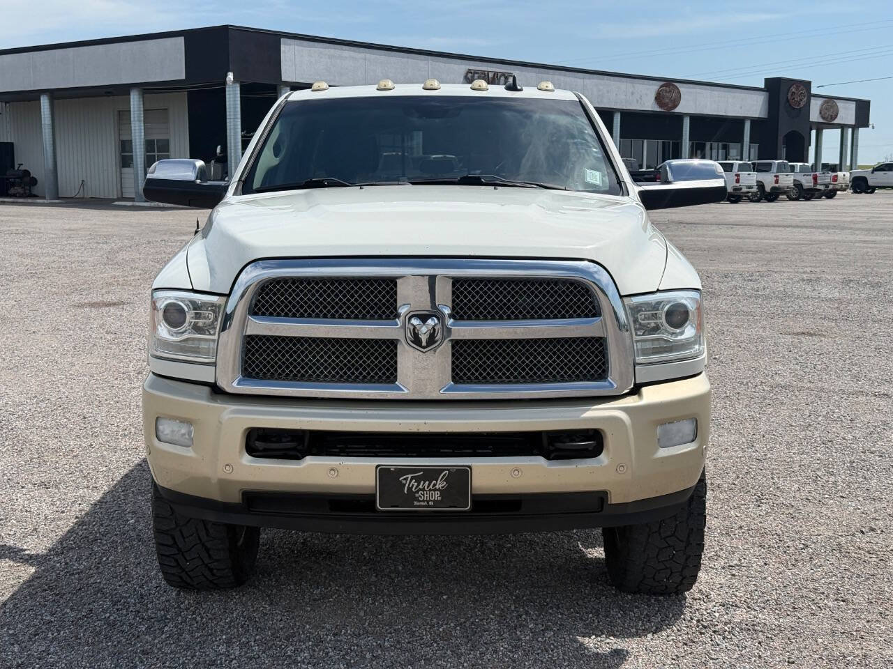 Used 2016 RAM 2500 Longhorn w/ Convenience Group AWD/4WD image 2