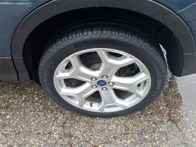 Used 2019 Ford Escape Titanium image 7