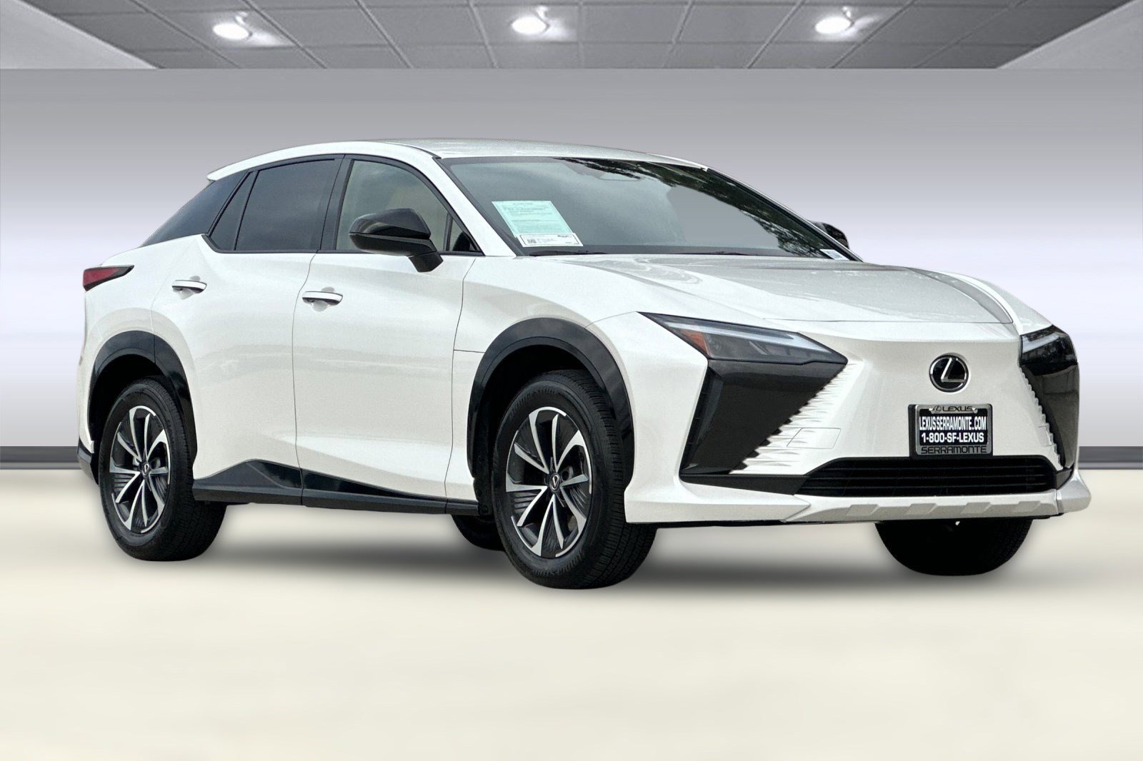 Used 2025 Lexus RZ 300e image 7