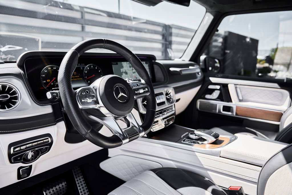 Used 2020 Mercedes-Benz G 63 AMG 4MATIC image 2