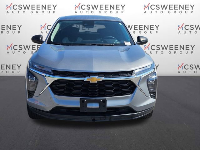 Used 2024 Chevrolet Trax LS w/ Driver Confidence Package FWD image 8