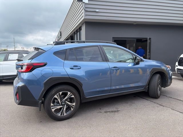 Used 2024 Subaru Crosstrek 2.0i Premium AWD/4WD image 3