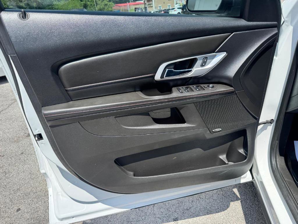 Used 2015 GMC Terrain SLT image 10