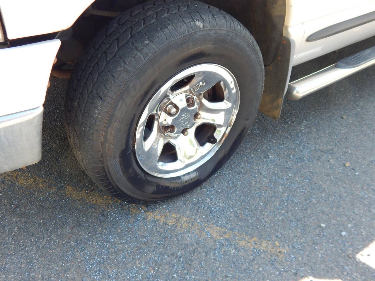 Used 2002 Dodge Ram 1500 Truck 2WD Quad Cab image 16