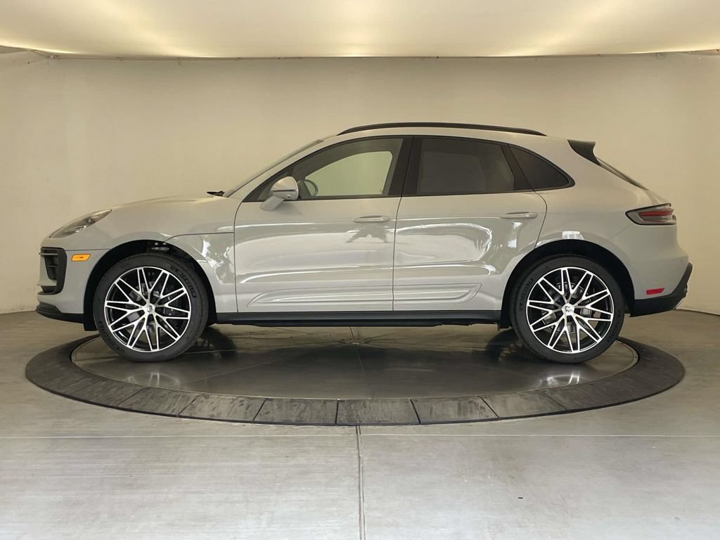 New 2026 Porsche Macan AWD/4WD image 2
