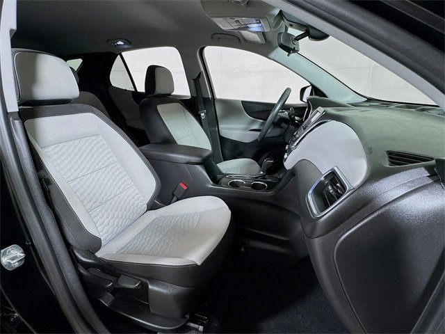 Used 2020 Chevrolet Equinox LT image 25