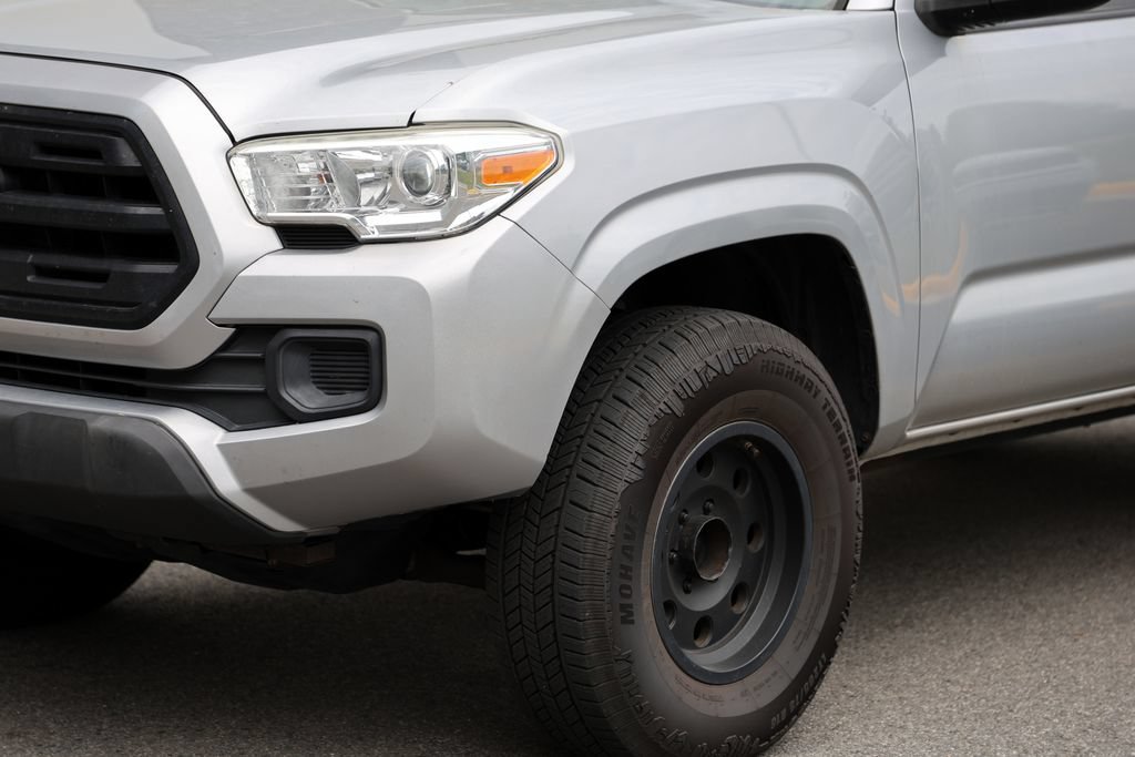 Used 2017 Toyota Tacoma 4x4 Double Cab image 6