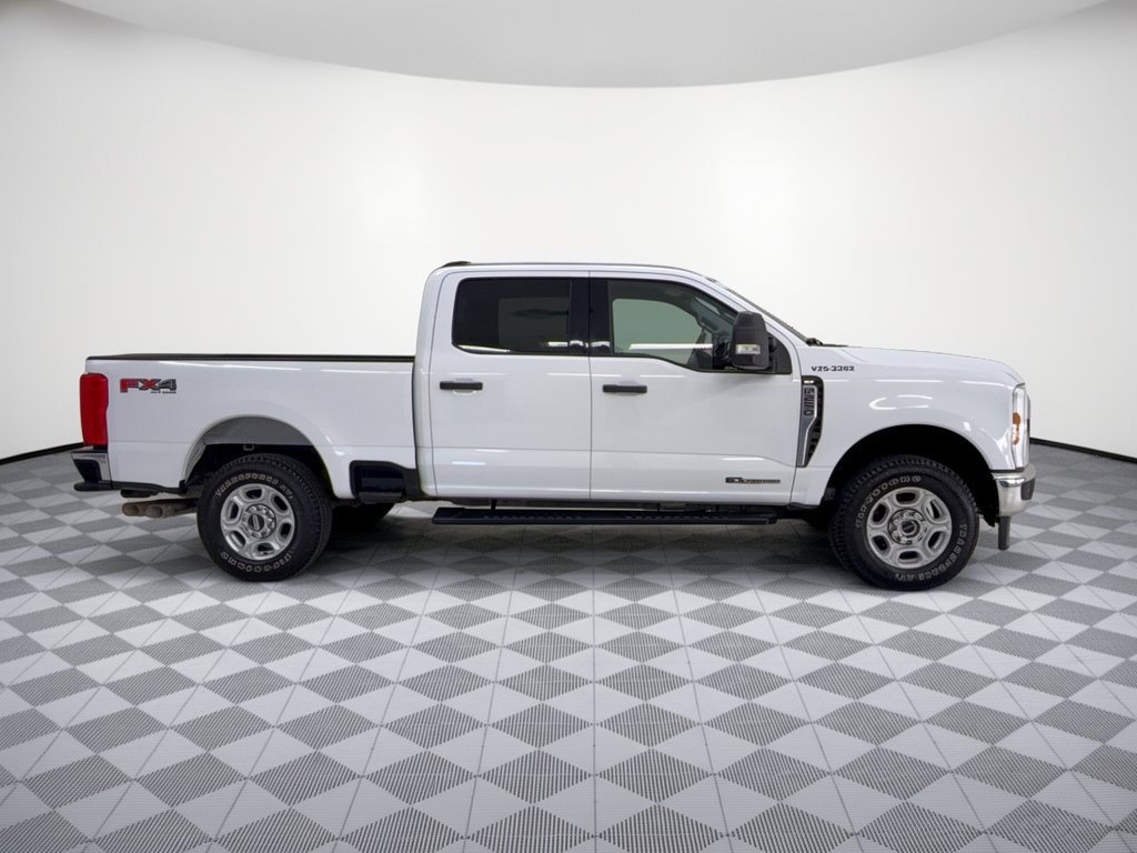 Used 2025 Ford F250 XLT w/ FX4 Off-Road Package AWD/4WD image 8