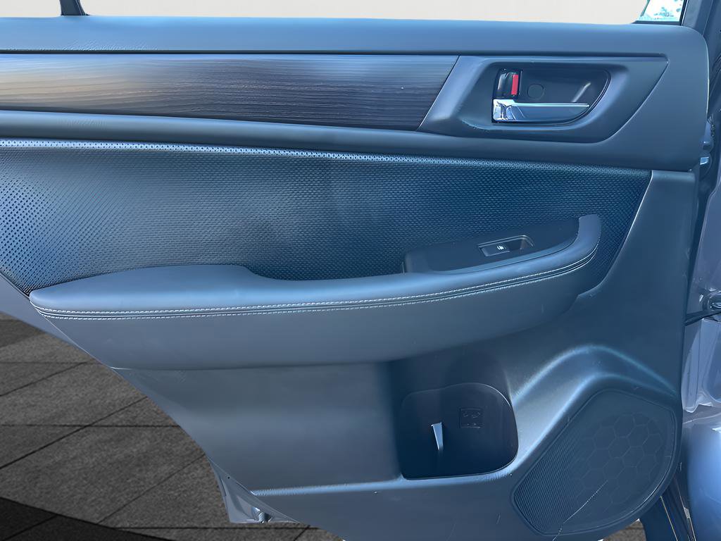 Used 2016 Subaru Legacy 3.6R Limited image 20