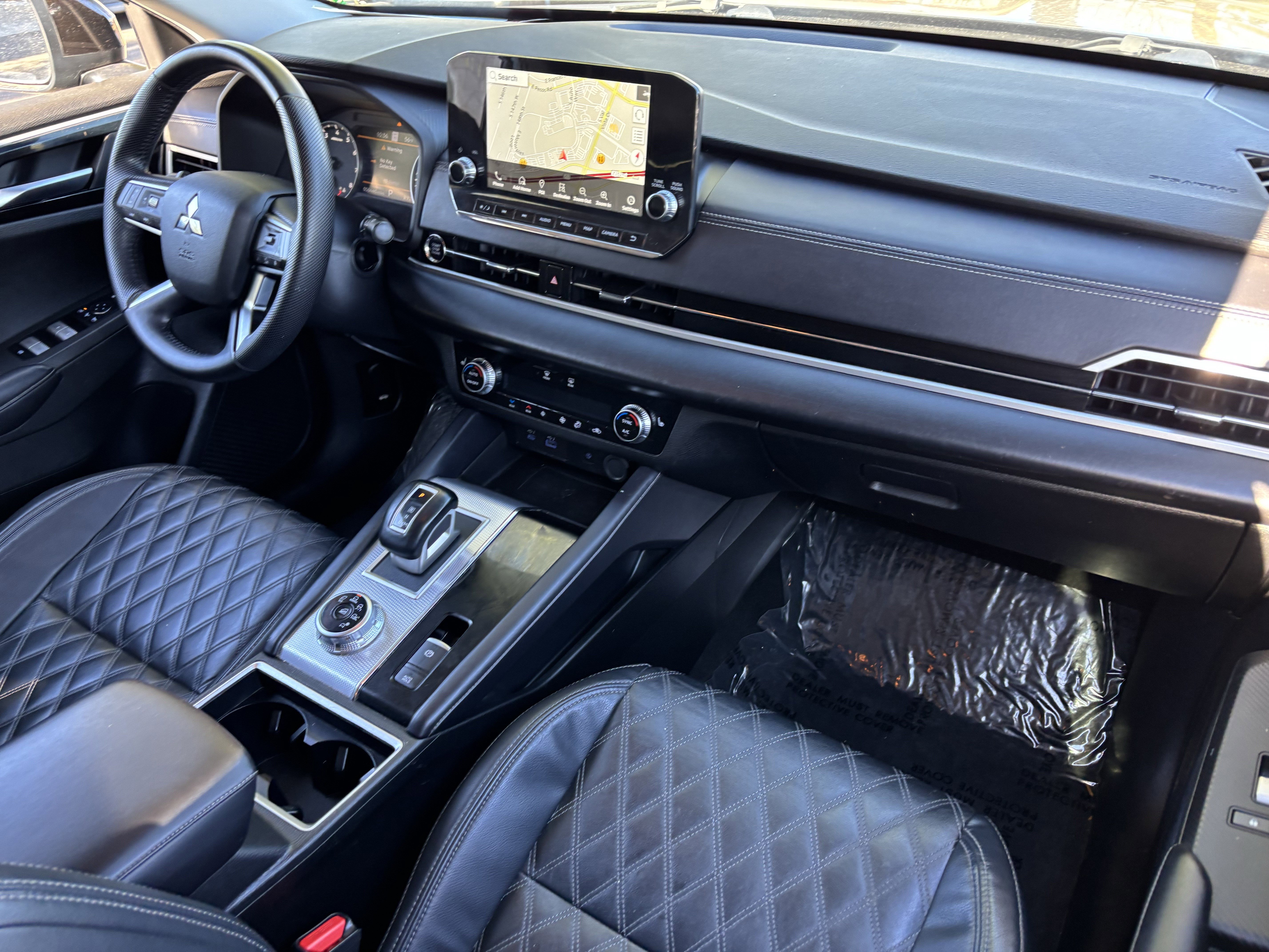 Used 2022 Mitsubishi Outlander SEL image 10