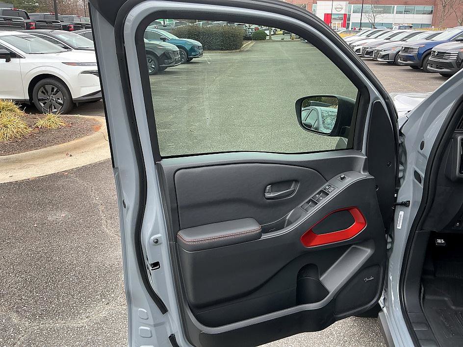 New 2026 Nissan Frontier PRO-4X image 11