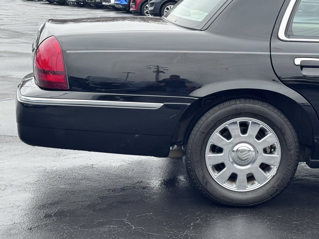 Used 2008 Mercury Grand Marquis LS image 37