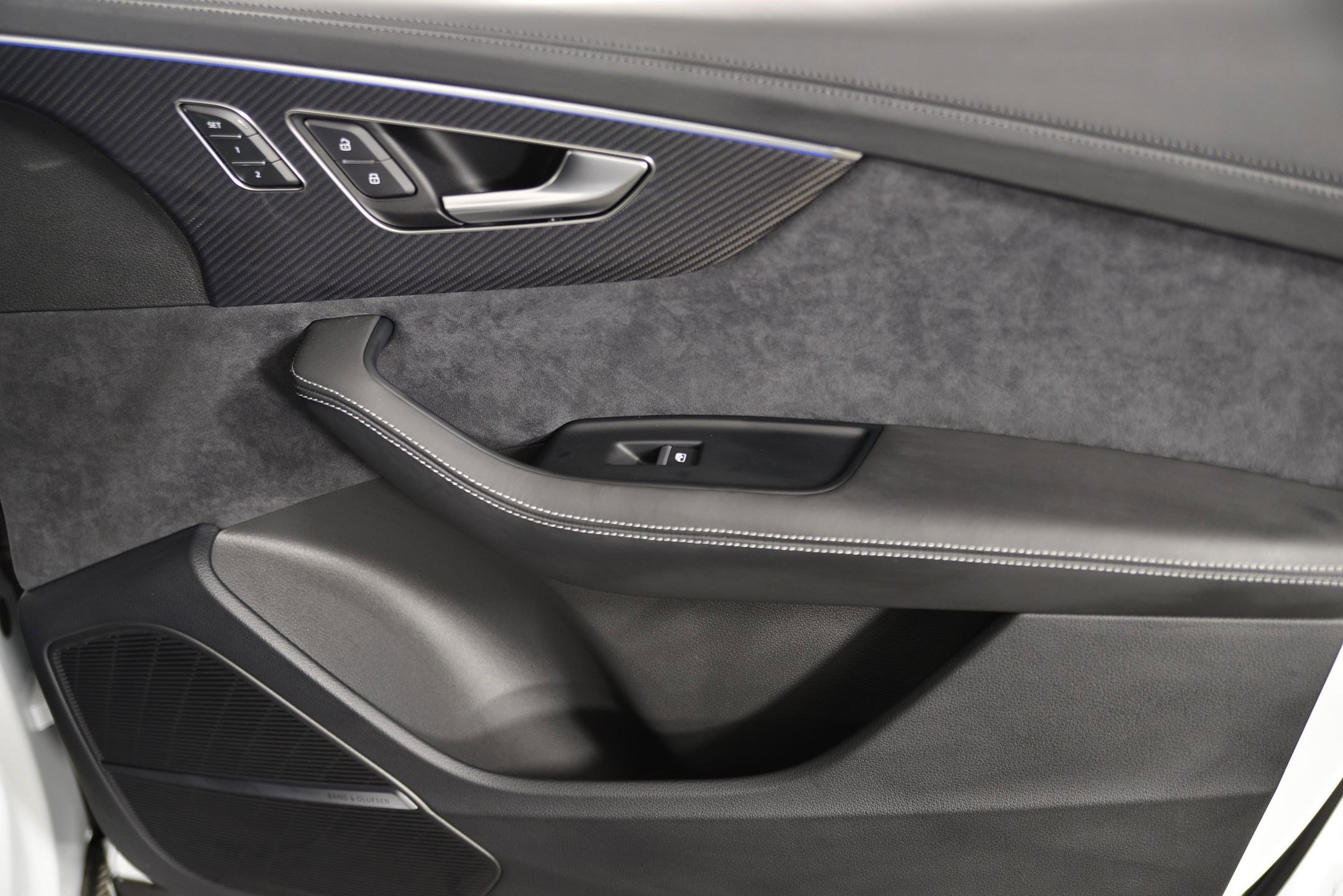 New 2026 Audi SQ7 Prestige image 9