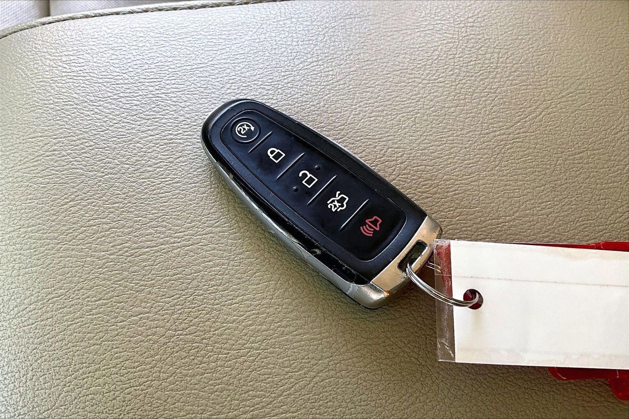 Used 2019 Ford Flex Limited w/ Equipment Group 303A AWD/4WD image 35