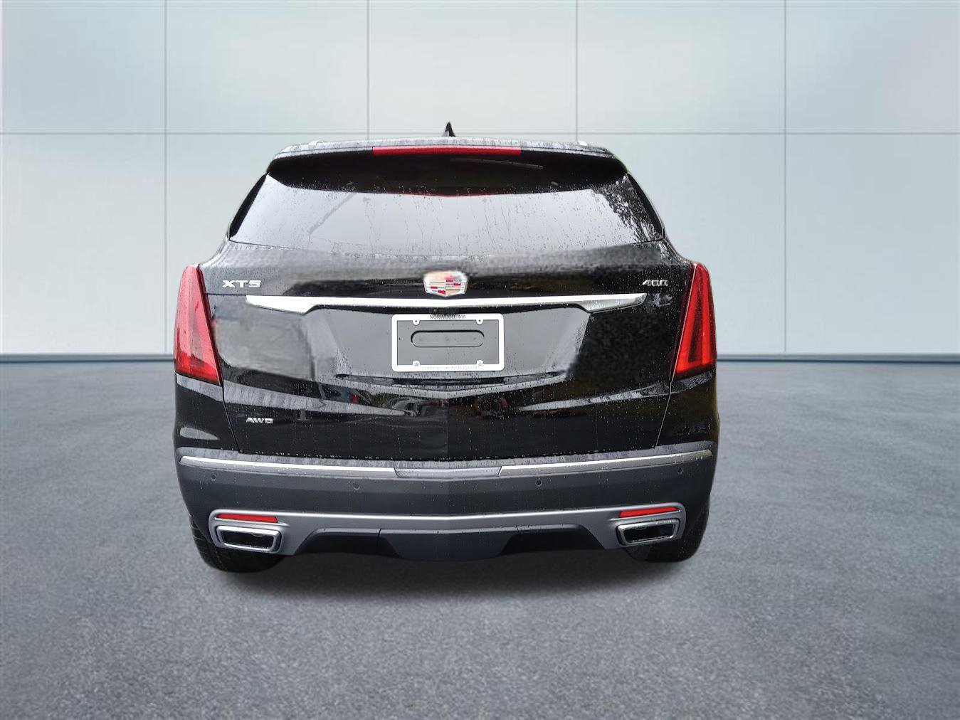 New 2026 Cadillac XT5 Premium Luxury w/ Driver Assist Package AWD/4WD image 4