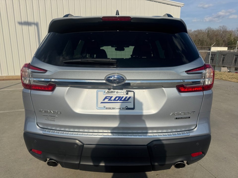 Used 2023 Subaru Ascent Touring image 18