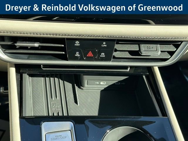 New 2026 Volkswagen Atlas SEL Premium R-Line image 18