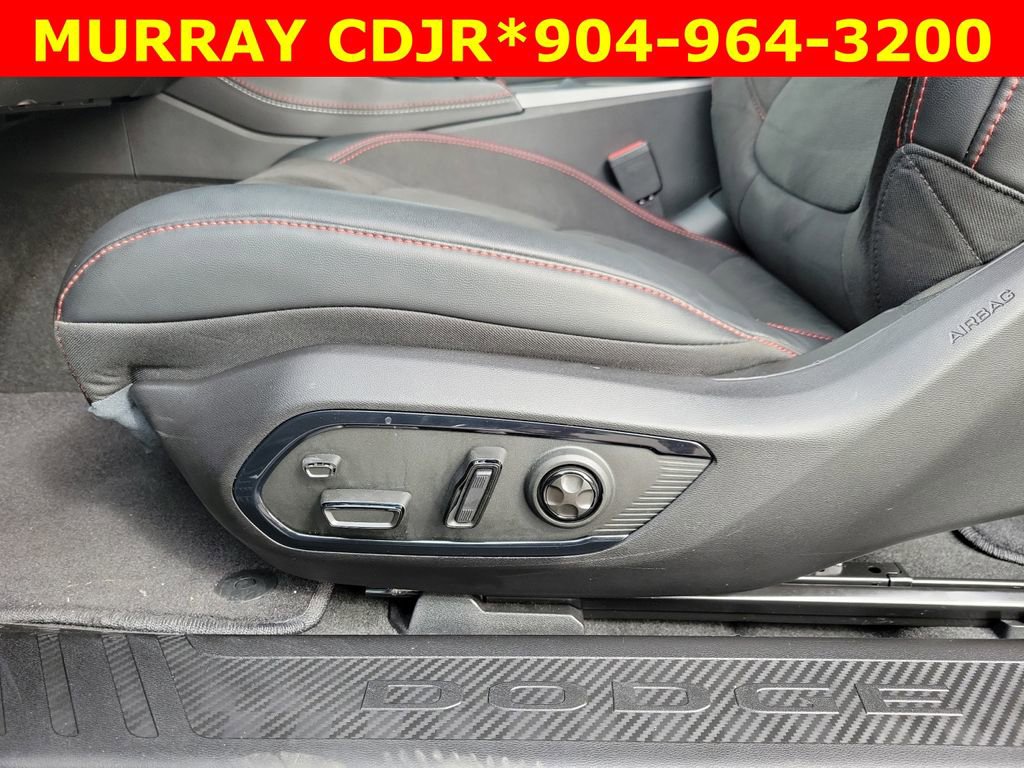 Used 2025 Dodge Charger R/T Scat Pack w/ Track Pack image 24