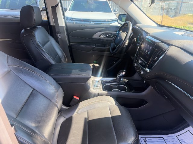Used 2021 Chevrolet Traverse LT AWD/4WD image 31