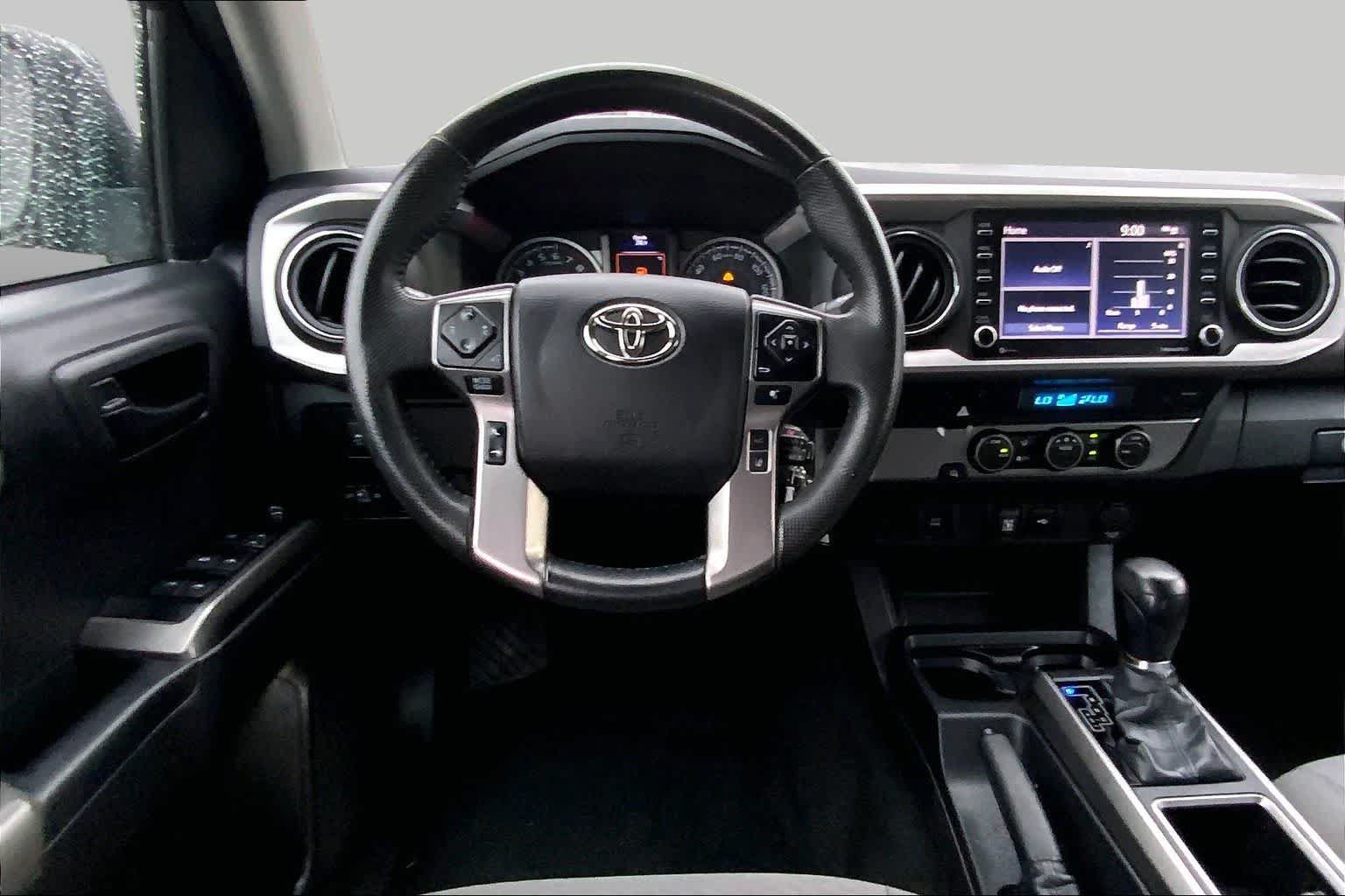 Used 2022 Toyota Tacoma SR5 RWD image 6