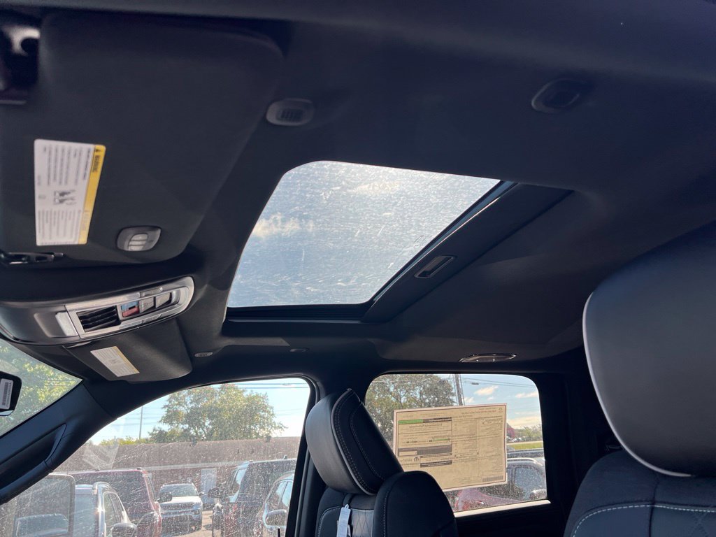 New 2027 RAM 3500 Limited AWD/4WD image 10