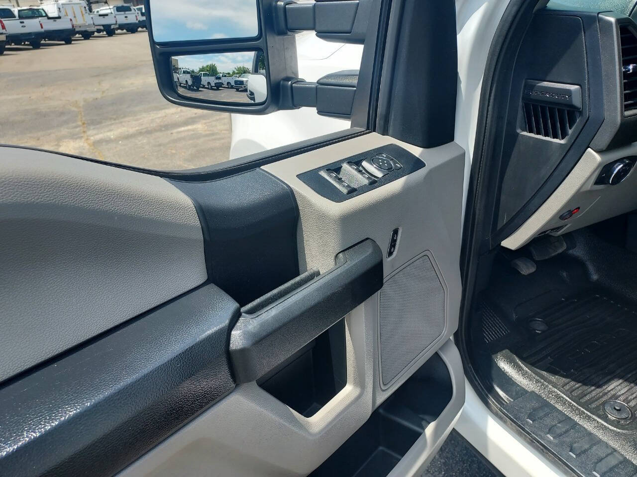 Used 2019 Ford F350 XL w/ Power Equipment Group AWD/4WD image 12