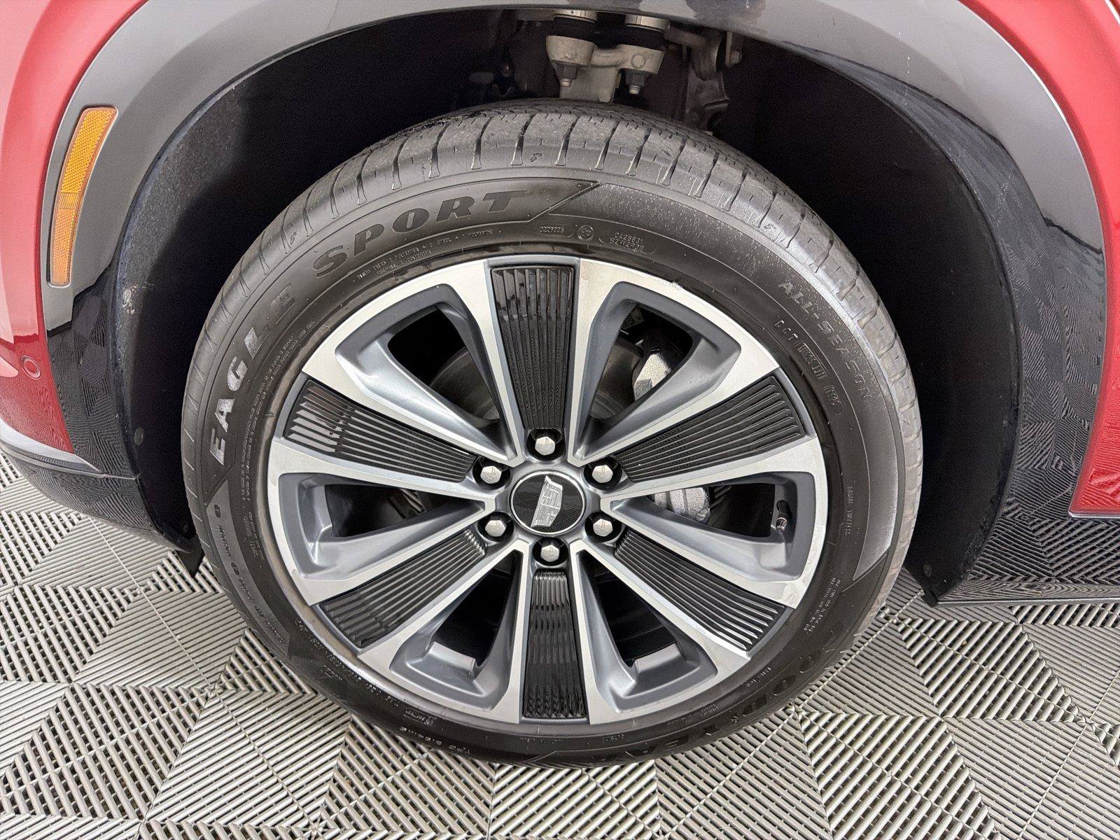 Used 2026 Cadillac Vistiq Sport AWD/4WD image 9