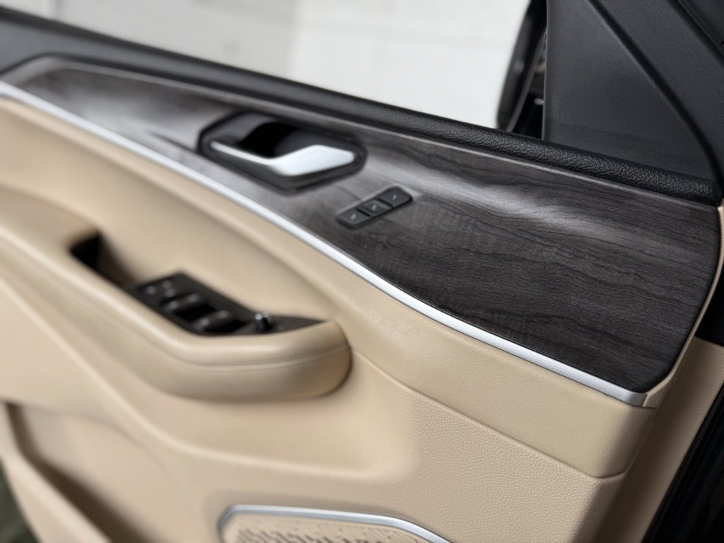 Used 2022 Jeep Grand Cherokee Limited w/ Luxury Tech Group II image 26