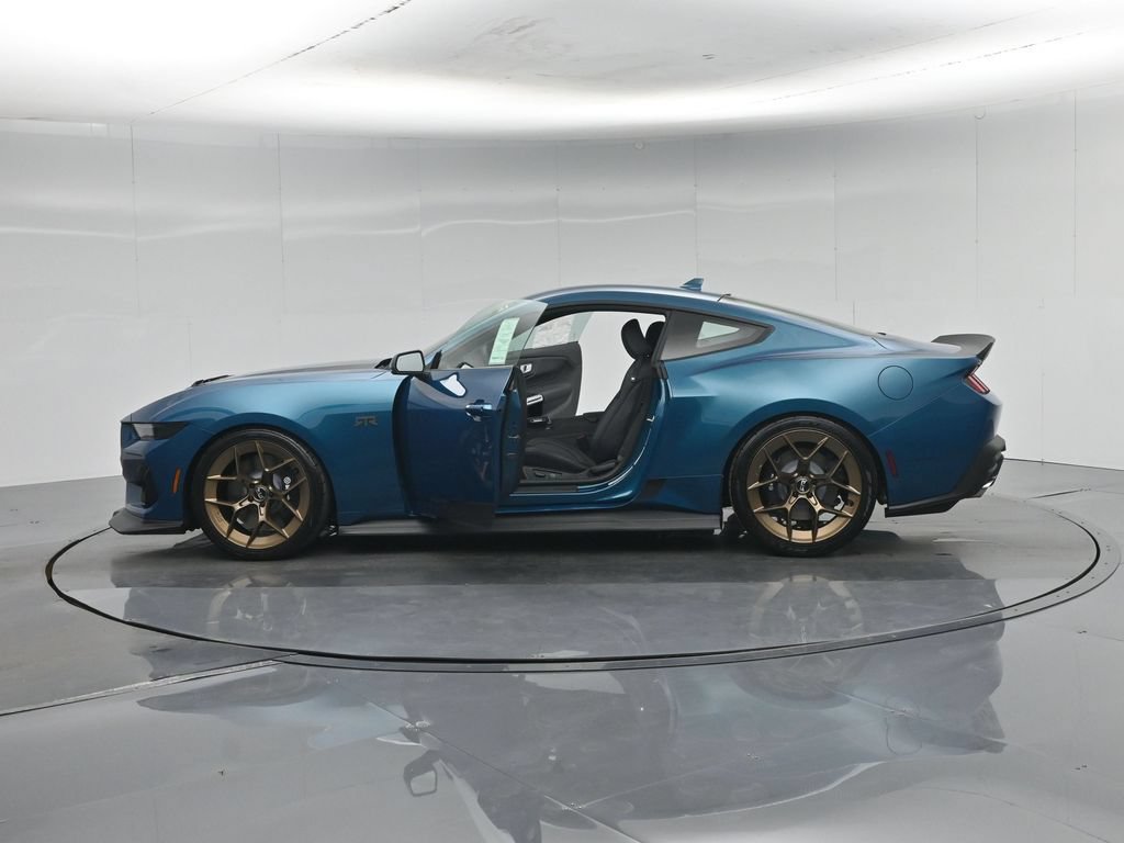 New 2026 Ford Mustang GT Premium w/ GT Performance Package RWD image 4