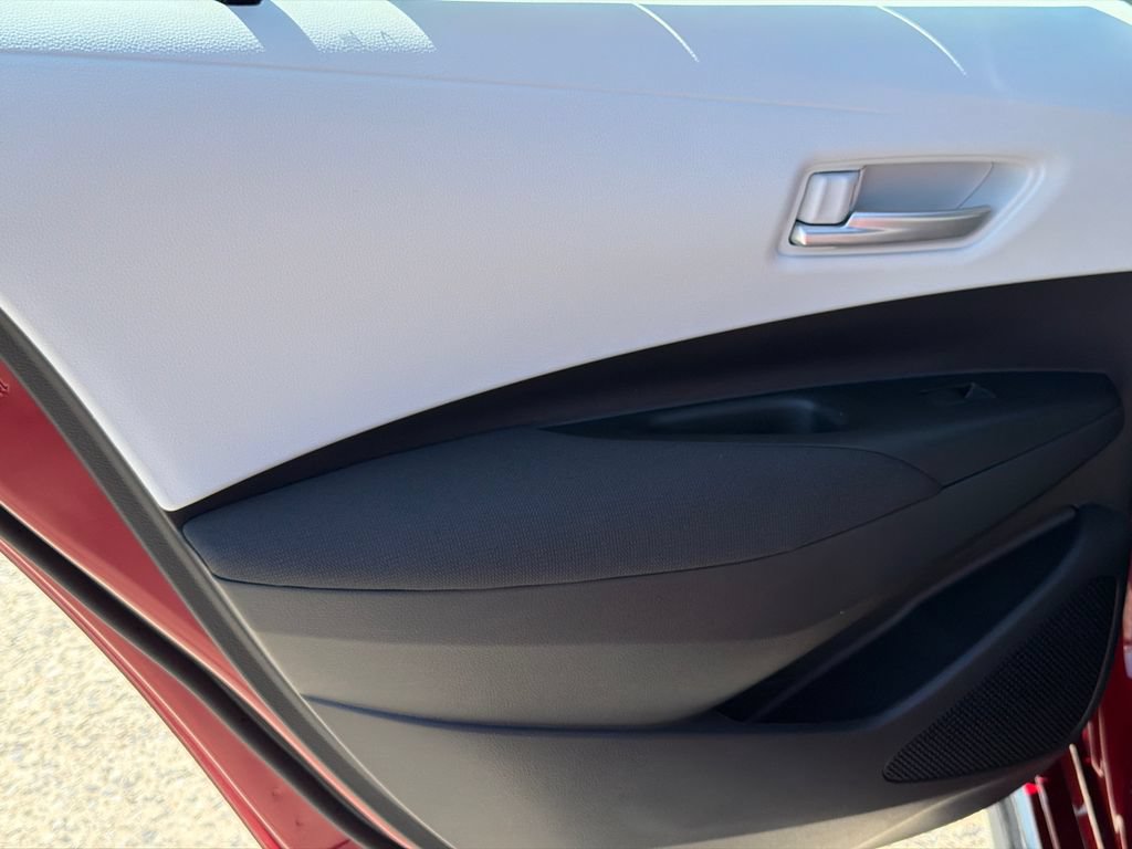 New 2026 Toyota Corolla SE FWD image 19