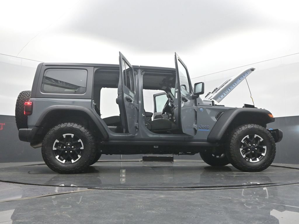 Used 2025 Jeep Wrangler Unlimited Rubicon 4xe w/ Safety Group image 61