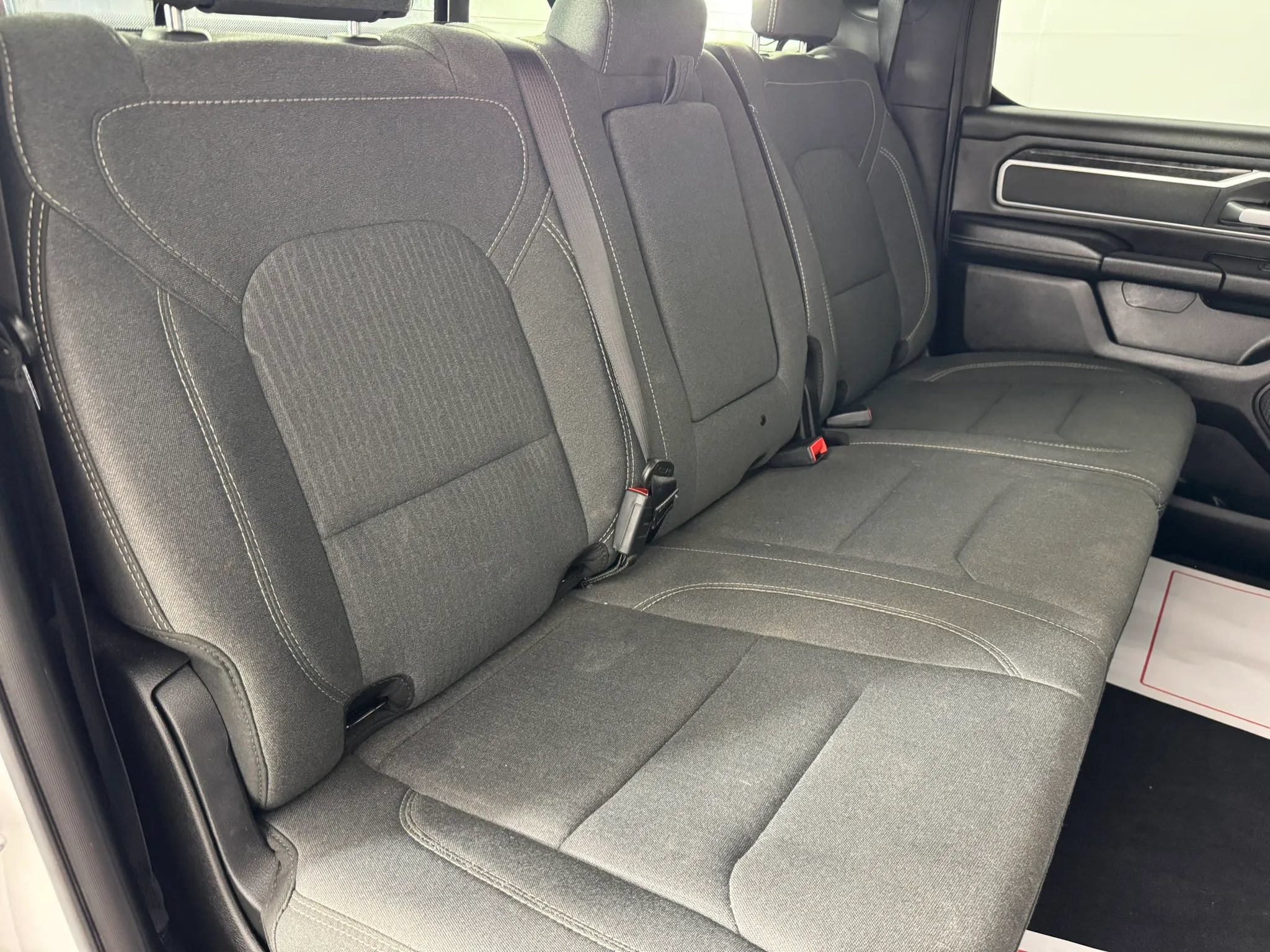Used 2022 RAM 1500 Big Horn AWD/4WD image 36