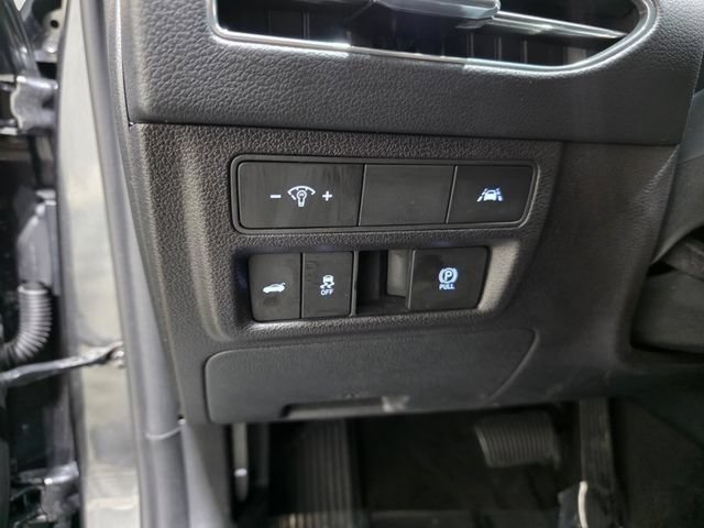 Used 2023 Hyundai Sonata SEL w/ Convenience Package FWD image 18