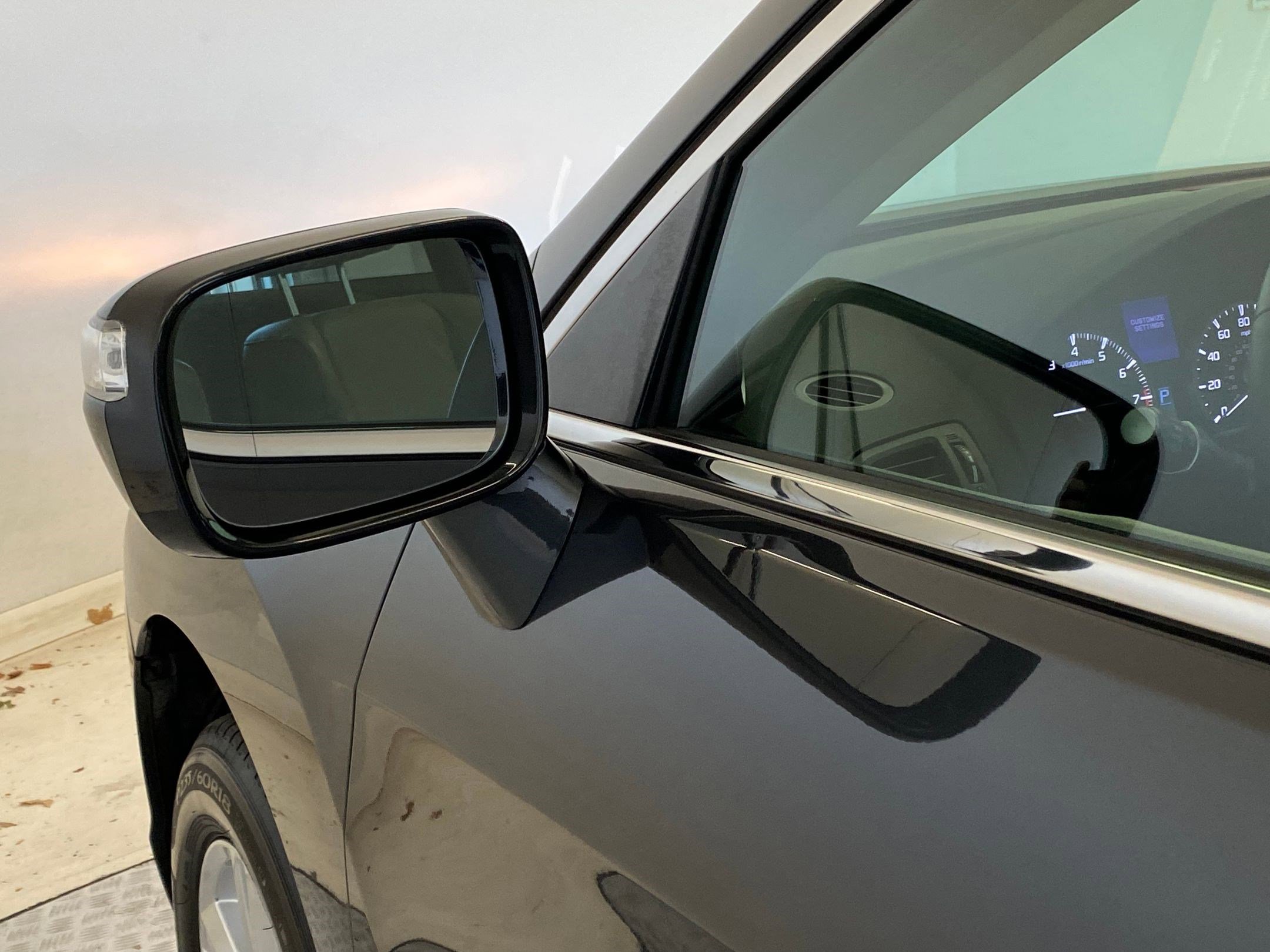 Used 2015 Acura RDX FWD w/ Technology Package image 23