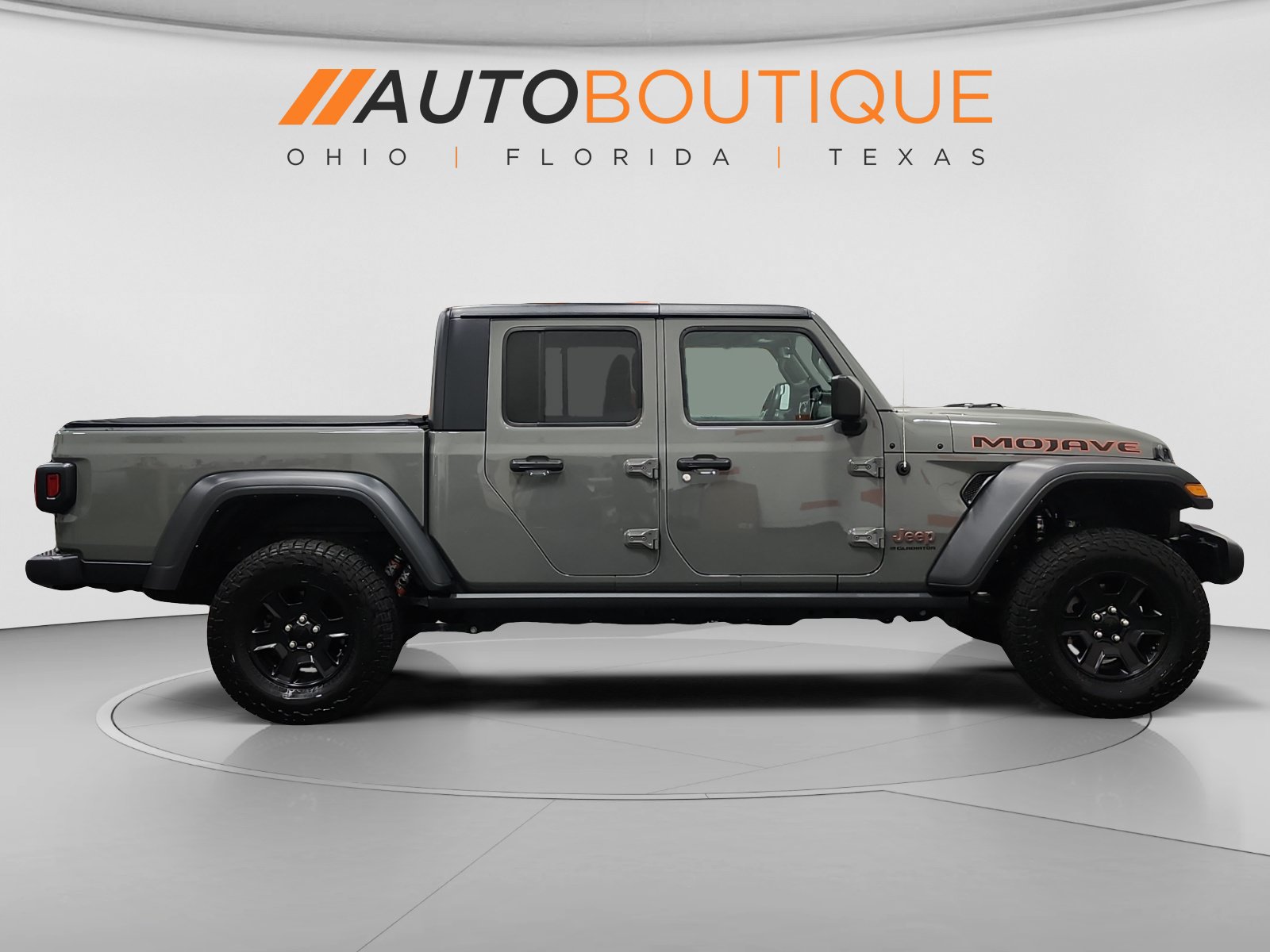Used 2023 Jeep Gladiator Mojave w/ Cold Weather Group AWD/4WD image 6