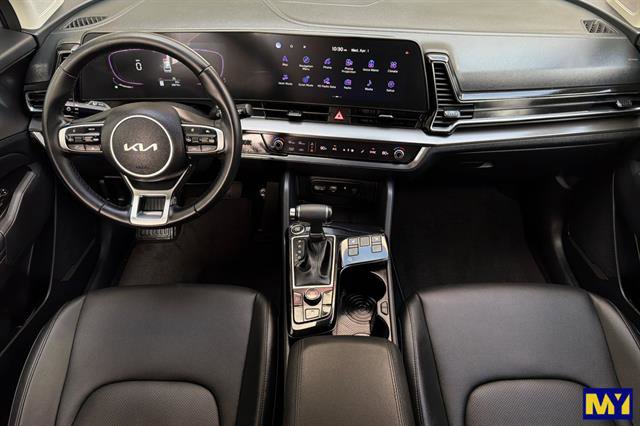 Used 2024 Kia Sportage EX image 16